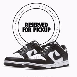 Sold! Nike panda dunk